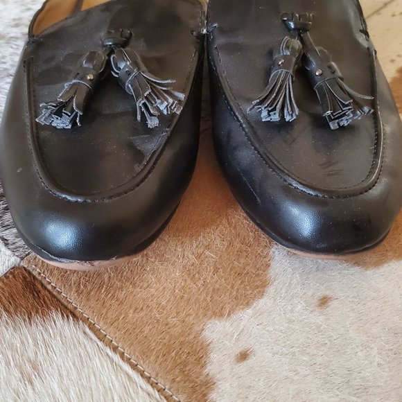 Franco Sarto Black Tasseled Mules Size 8 - Picture 2 of 4